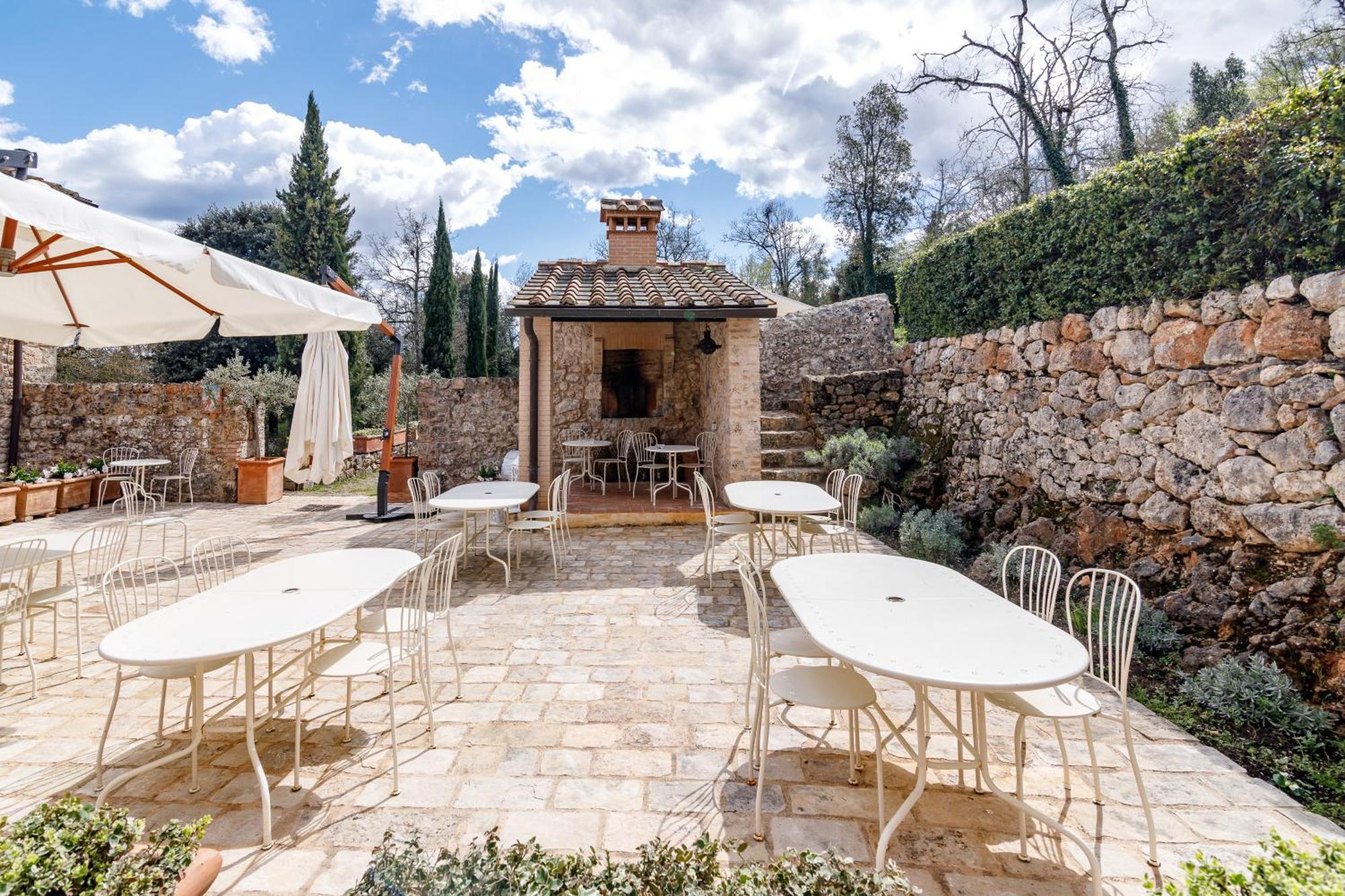 Relais La Costa Historical Residence Monteriggioni Exteriér fotografie