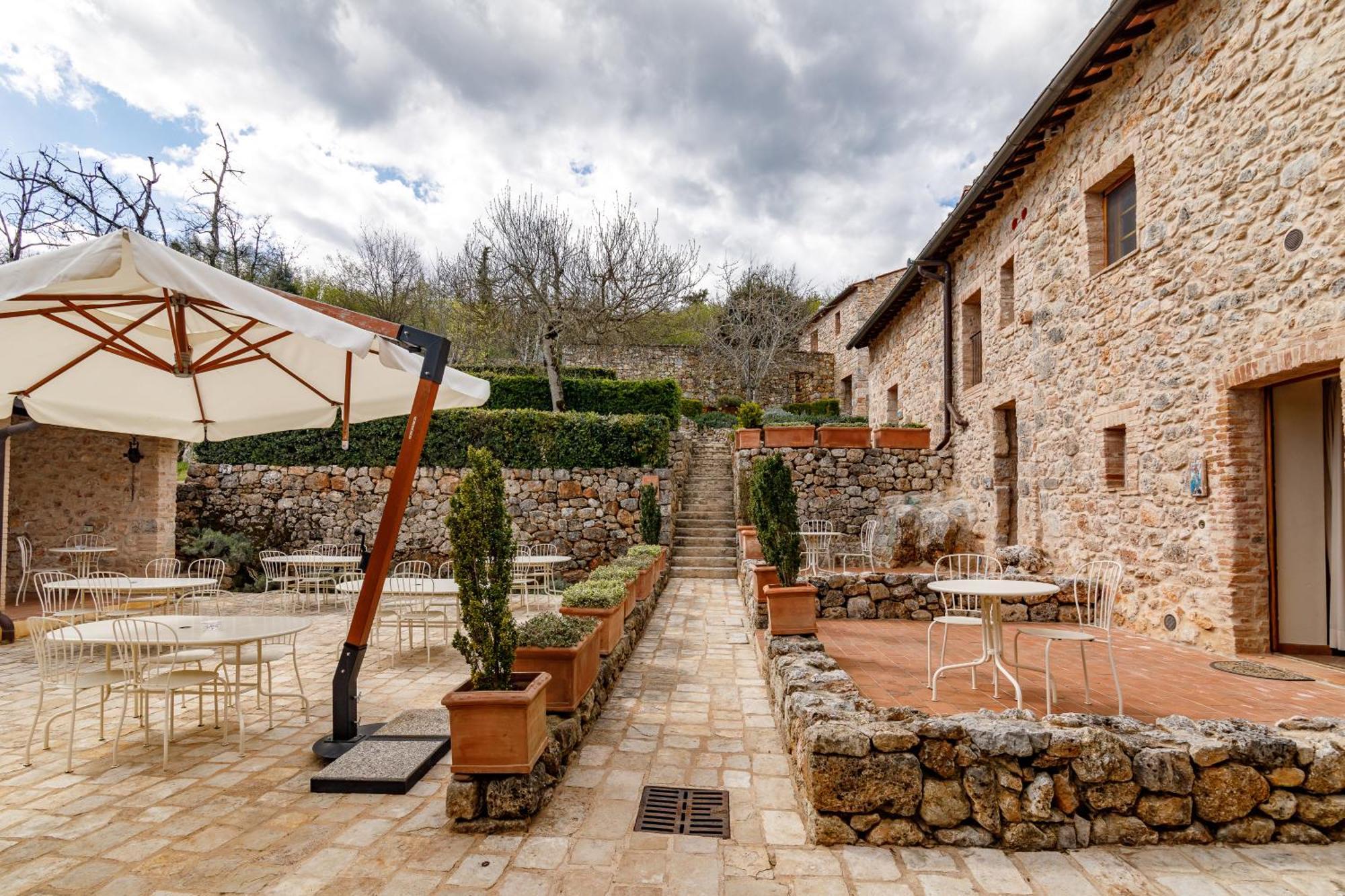 Relais La Costa Historical Residence Monteriggioni Exteriér fotografie